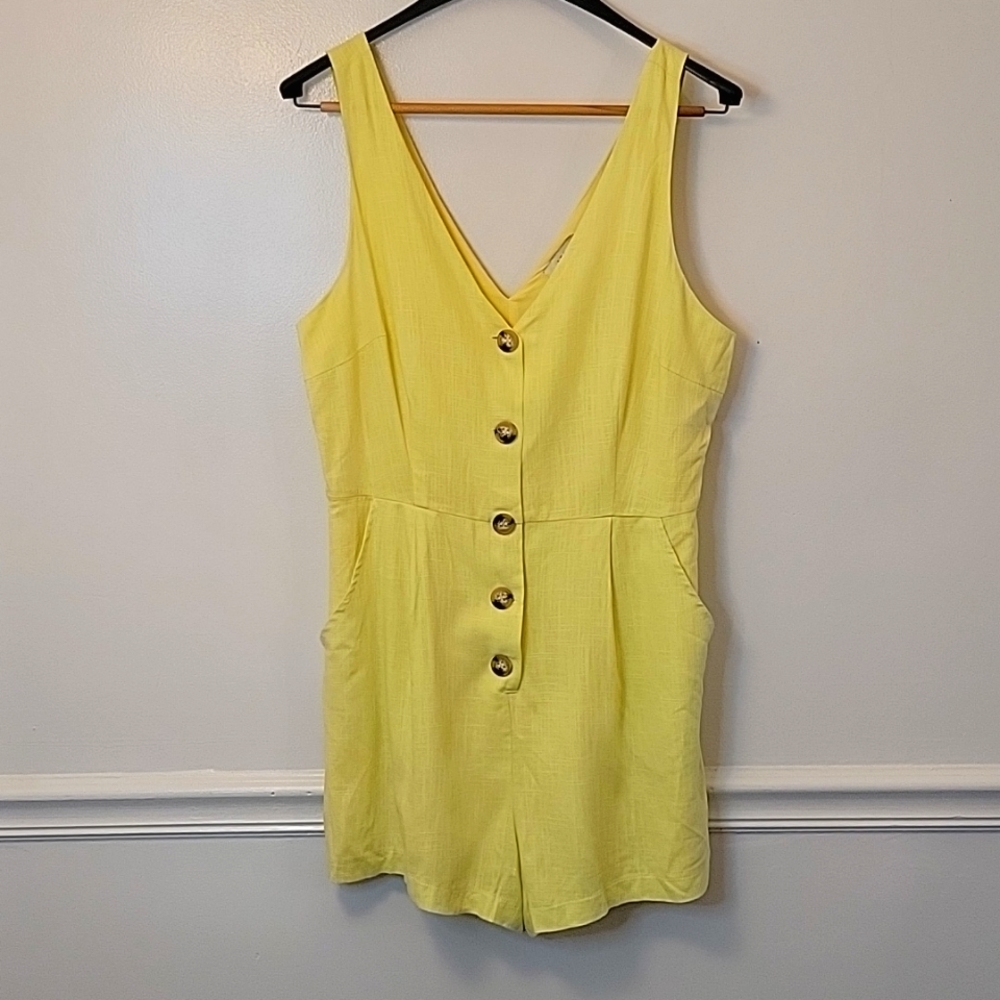 Lush Yellow Linen Romper Womens Large